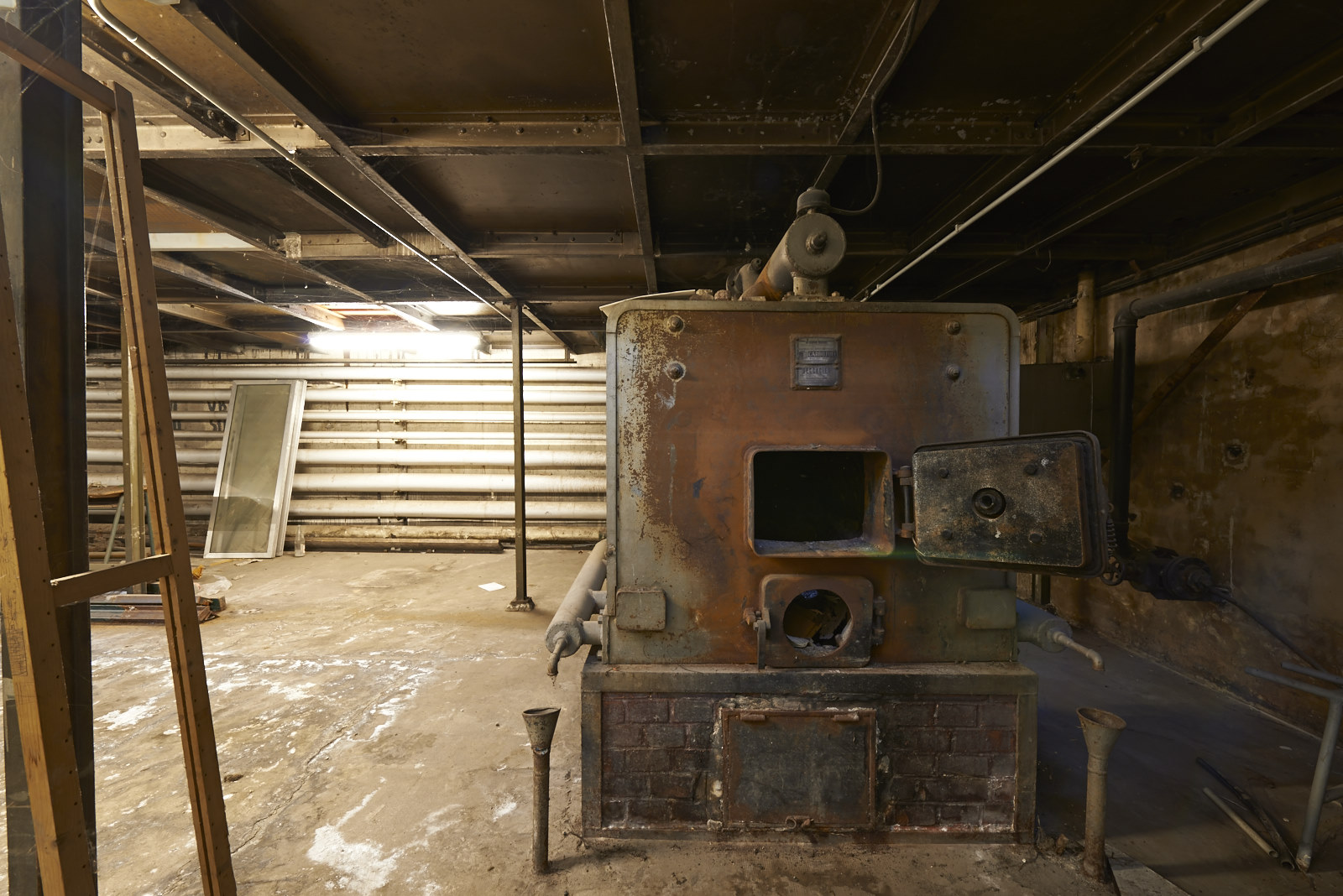 Foto-Dokumentation der ehemaligen Französischen Botschaft in Saarbrücken, Saarbrücken, Saarland — Detail 11