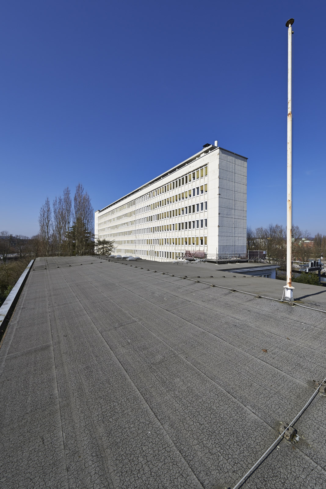 Foto-Dokumentation der ehemaligen Französischen Botschaft in Saarbrücken, Saarbrücken, Saarland — Blick 5