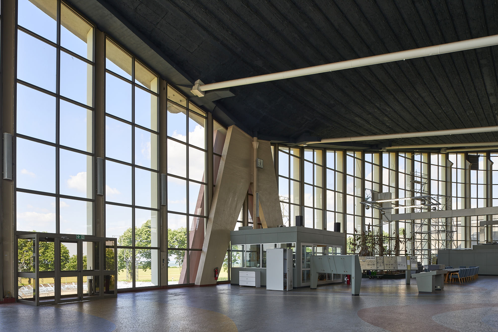 Noch einmal: ehemalige Sendeanlage von »Europe 1« in Felsberg-Berus, Felsberg-Berus, Saarland — Ansicht 2