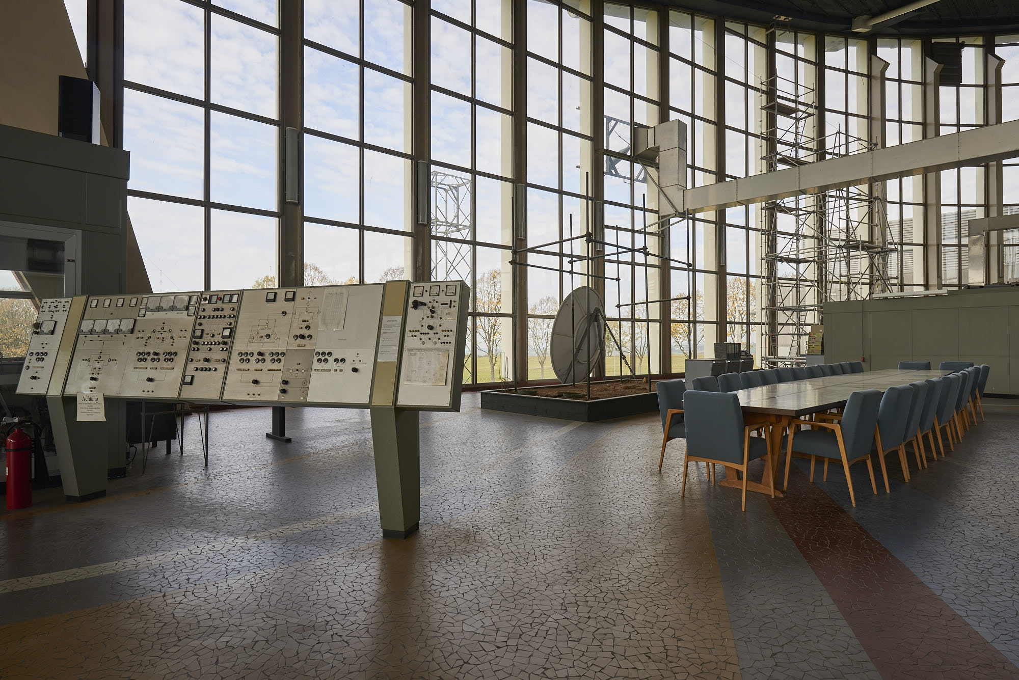 Noch einmal: ehemalige Sendeanlage von »Europe 1« in Felsberg-Berus, Felsberg-Berus, Saarland — Perspektive 3