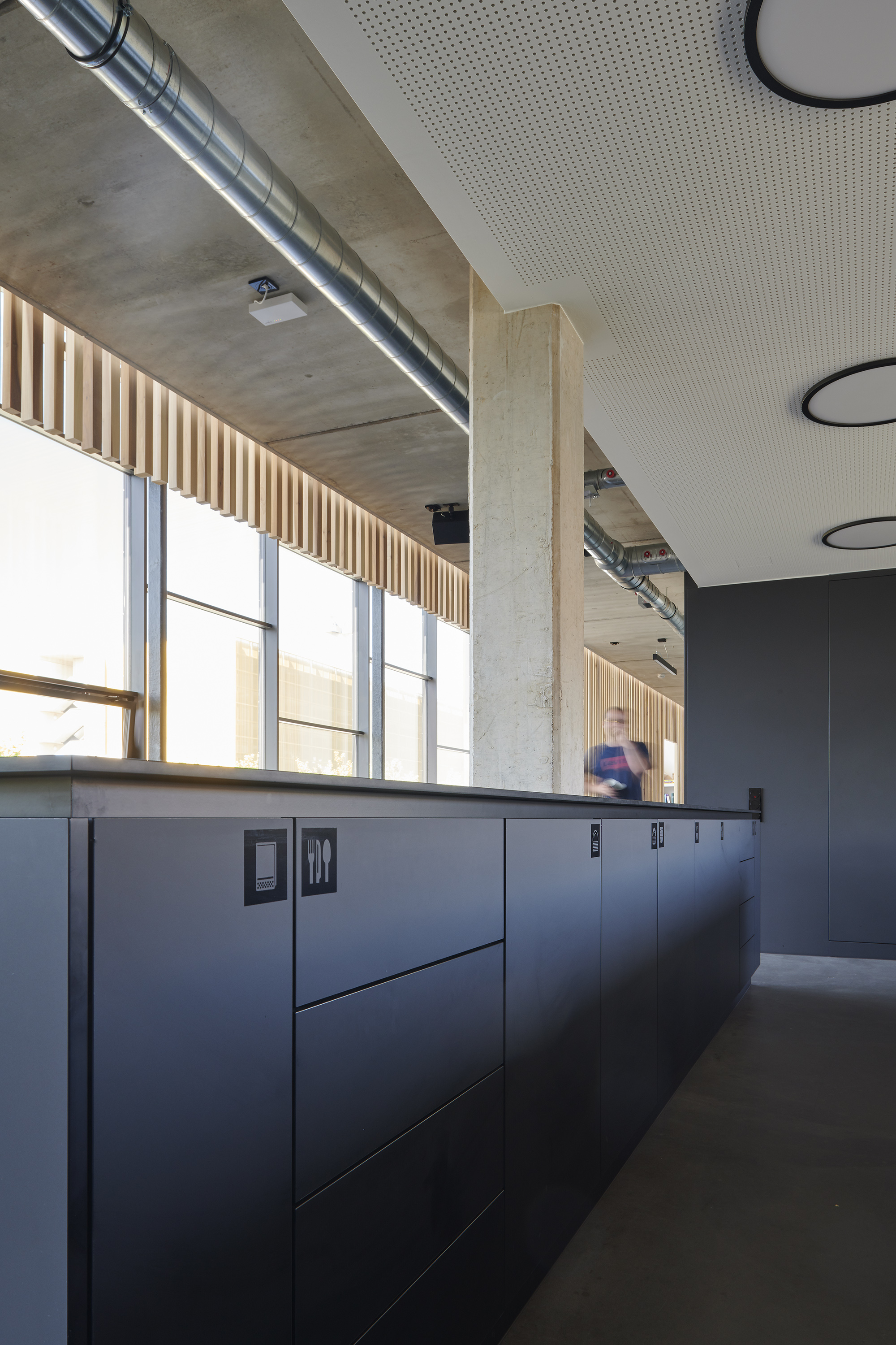 Innenaufnahmen Bürogebäude »Ergosign«, Saarbrücken, Saarland — Perspektive 3