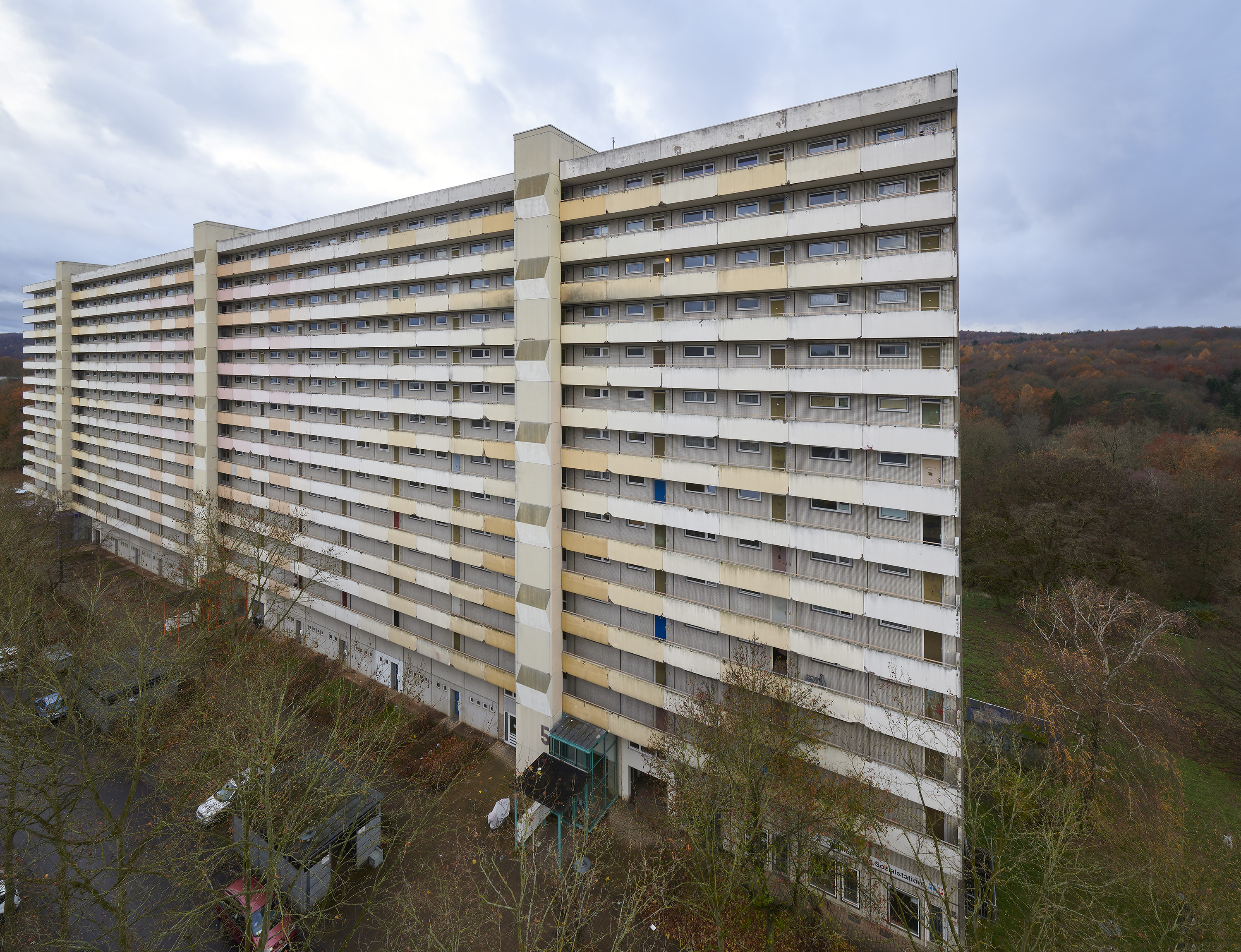 Dokumentationsfotografien »Am Königsbruch 1-5«, Saarbrücken, Saarbrücken, Saarland — Gesamtansicht