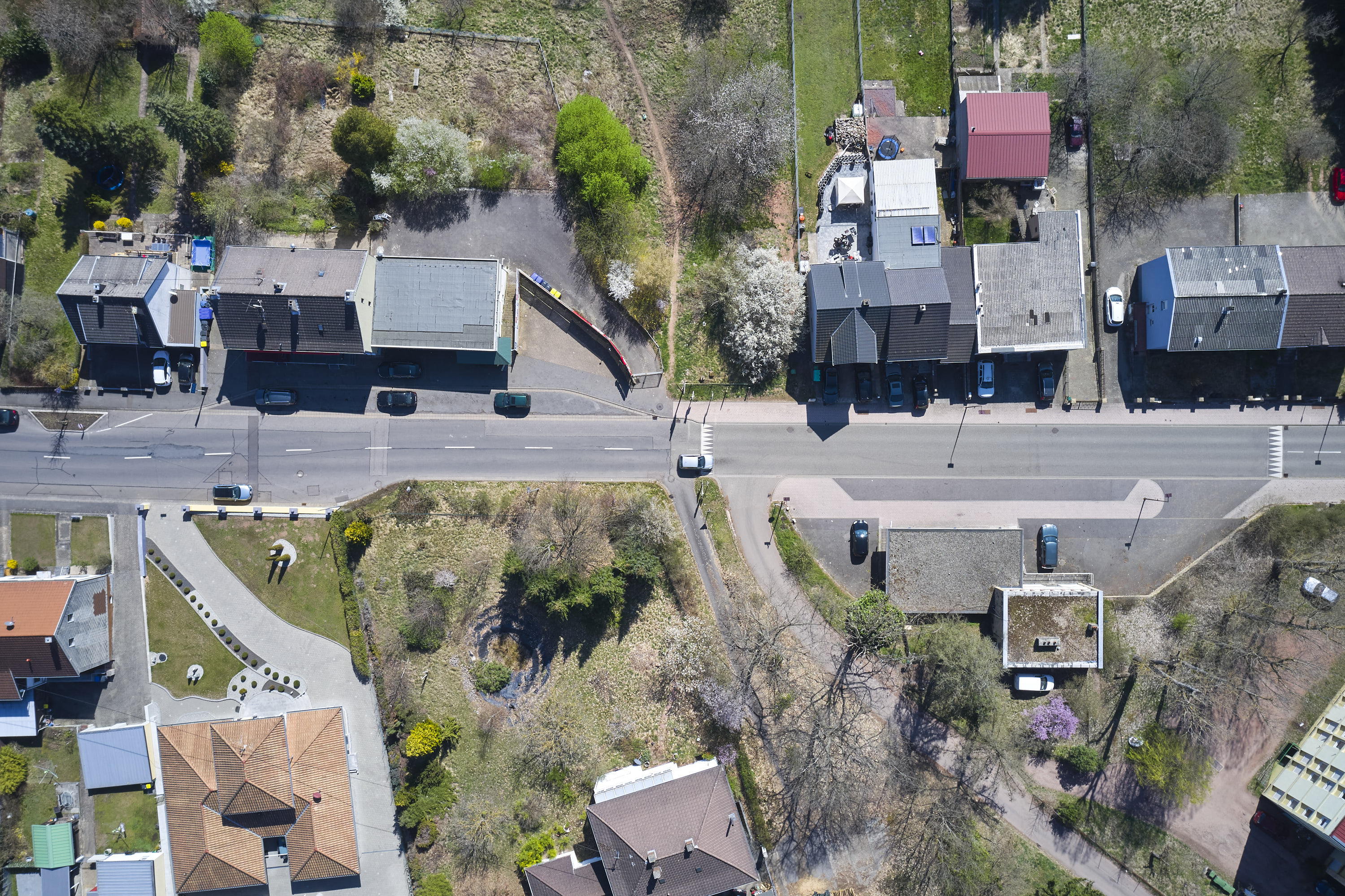 Immer noch: Grenzübergange in Corona-Zeiten..., Saarland, Lothringen, Luxemburg — Perspektive 83