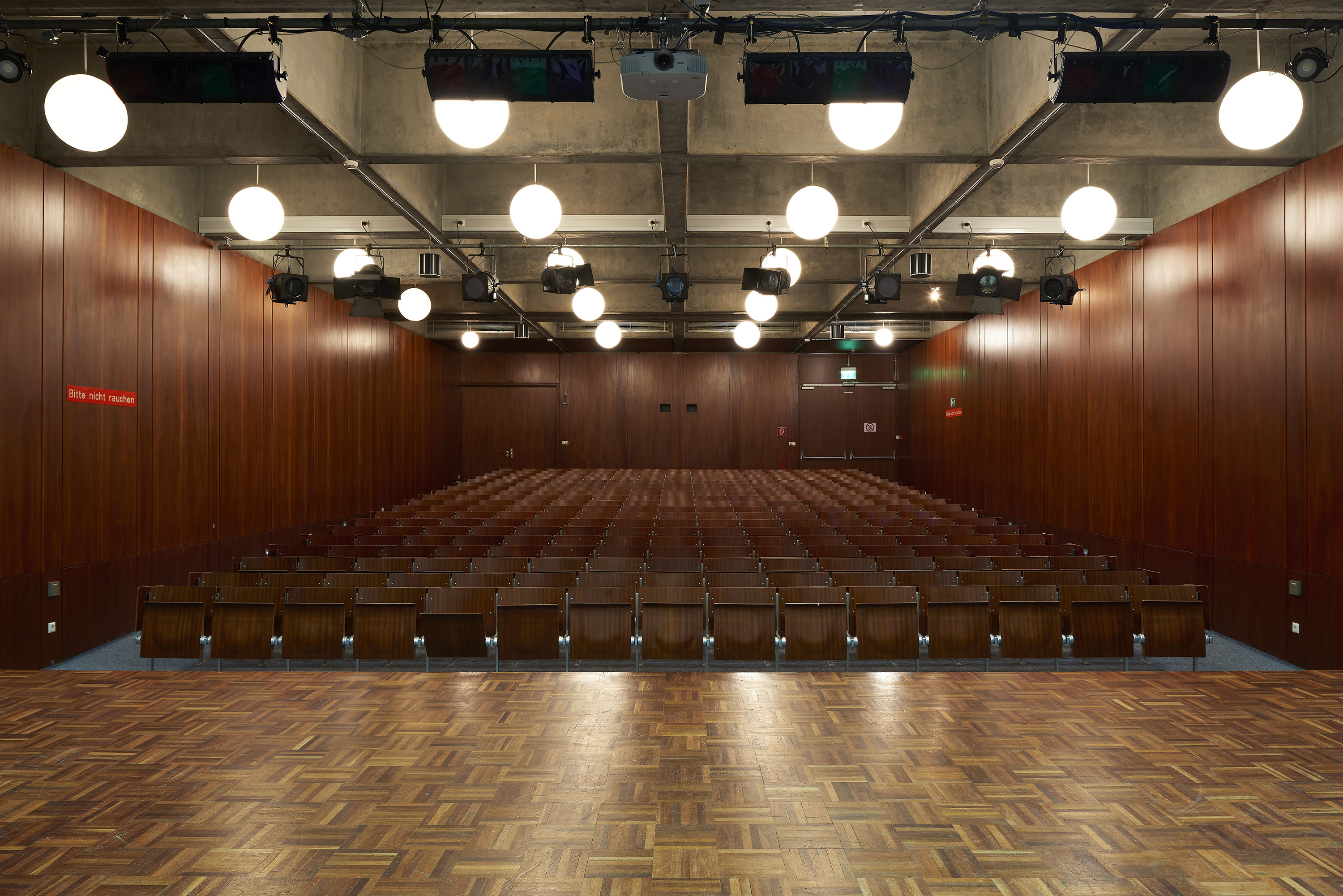 Fotografische Dokumentation der Mensa der Universität des Saarlandes, Saarbrücken, Saarland — Aufnahme 4