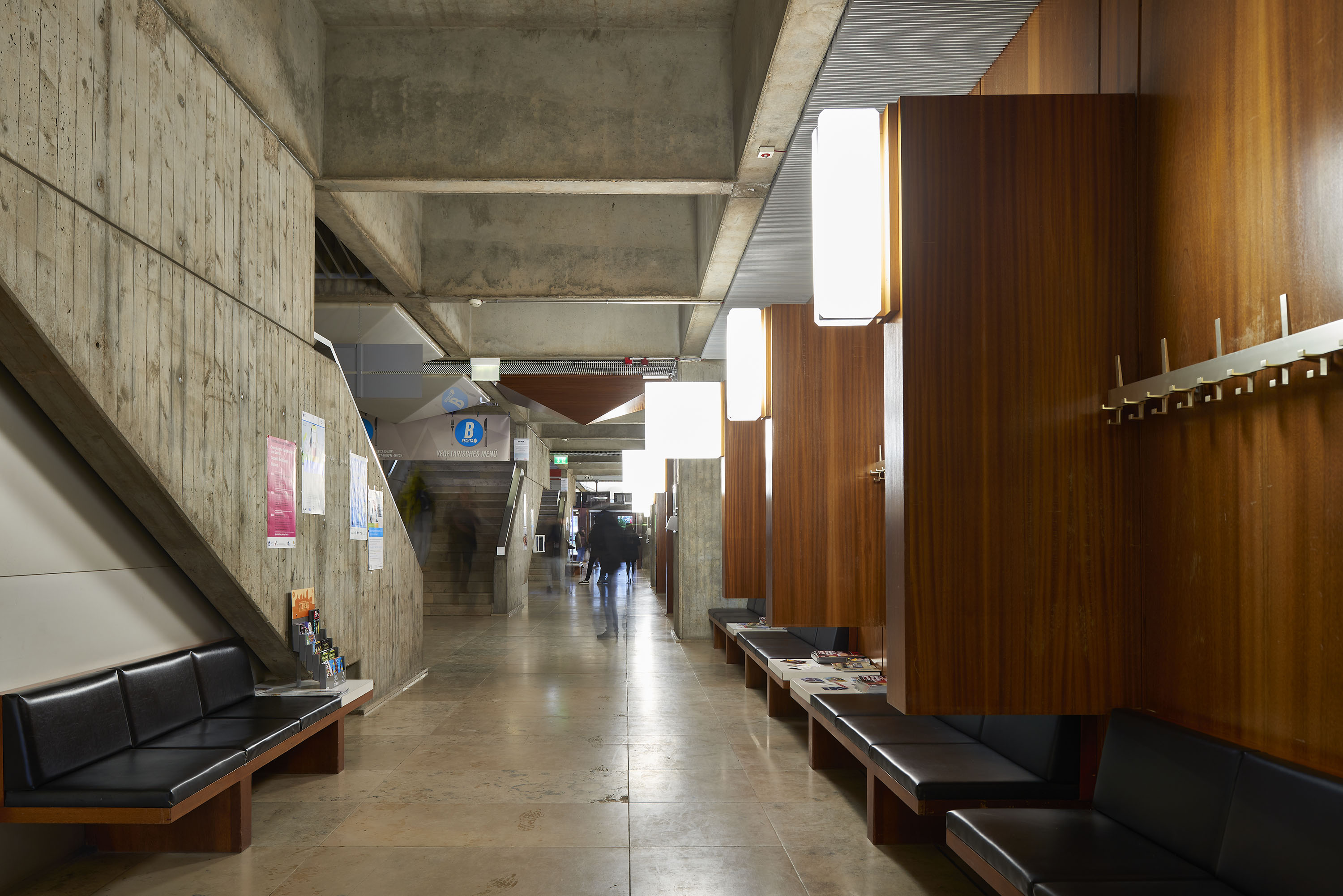 Fotografische Dokumentation der Mensa der Universität des Saarlandes, Saarbrücken, Saarland — Aufnahme 9