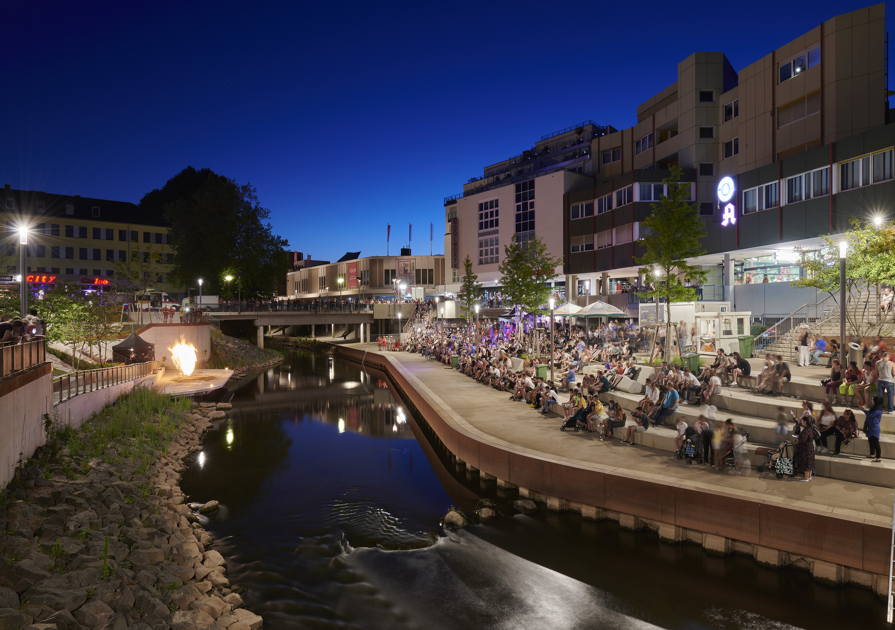 Fotografien Aussenanlagen »Bliesterrassen«, Neunkirchen, Saarbrücken, Neunkirchen, Saarland — Perspektive 3