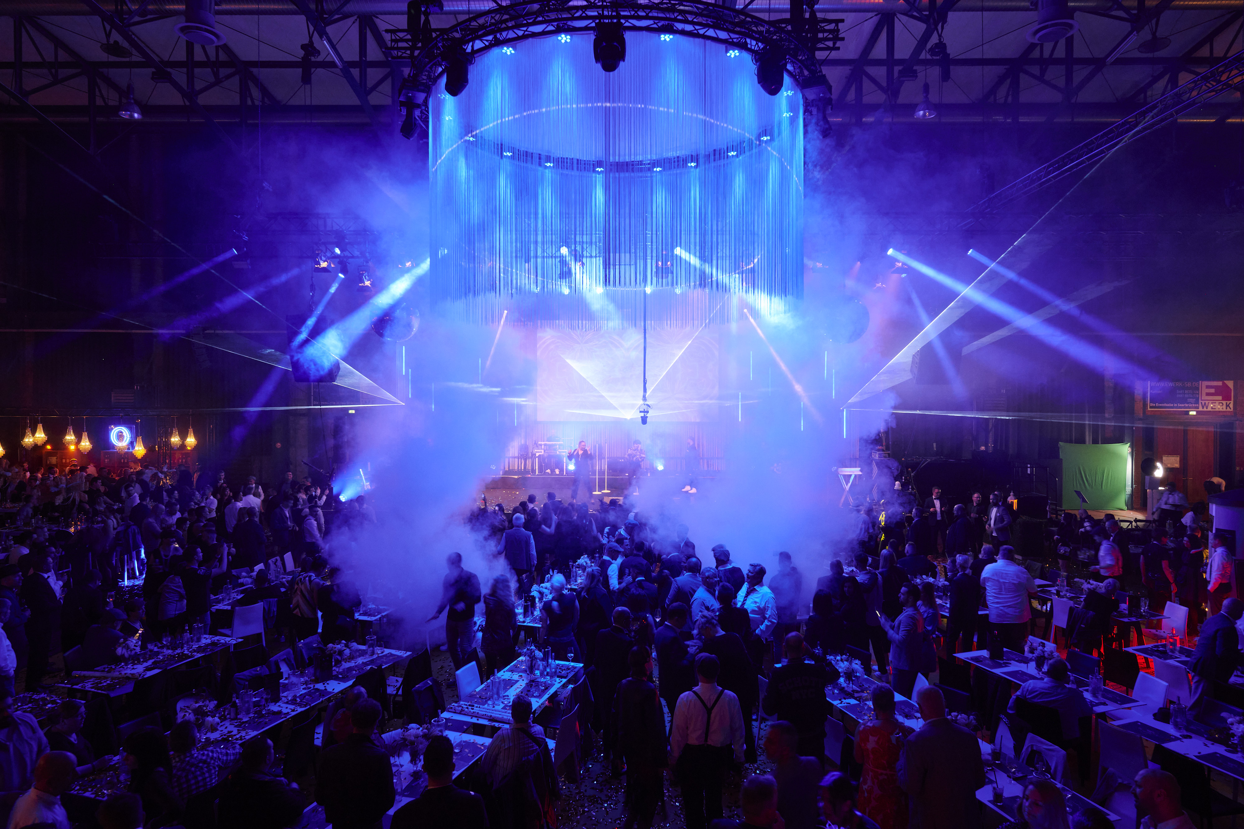 Präsentationsfotografien E-Werk Saarbrücken — ... während eines Firmenfestes