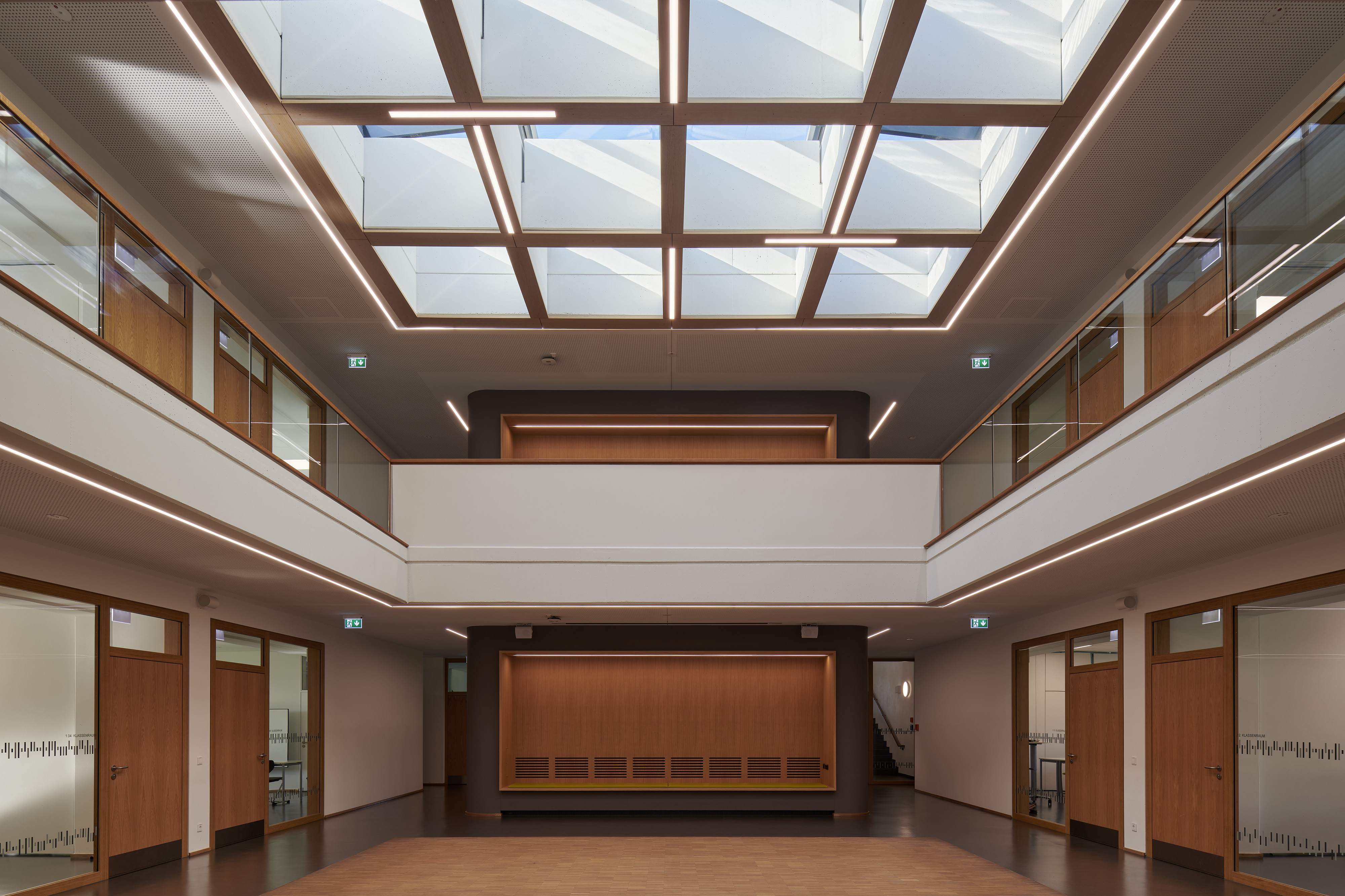 Fotografien des Oberstufengebäudes der Gemeinschaftsschulen in Völklingen, Foto 3 von 9