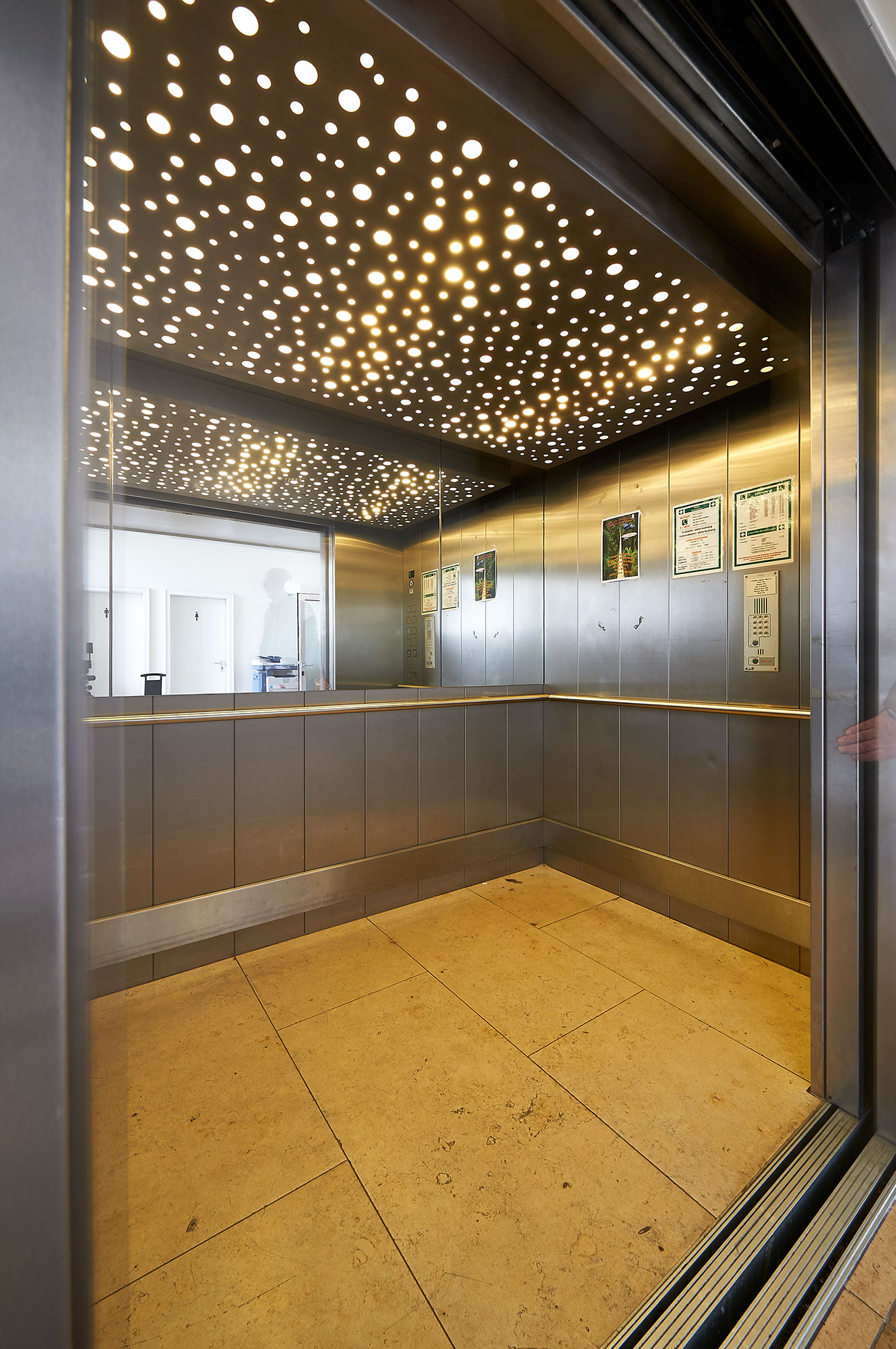 Foto-Dokumentation der ehemaligen Französischen Botschaft in Saarbrücken, Foto 161 von 359