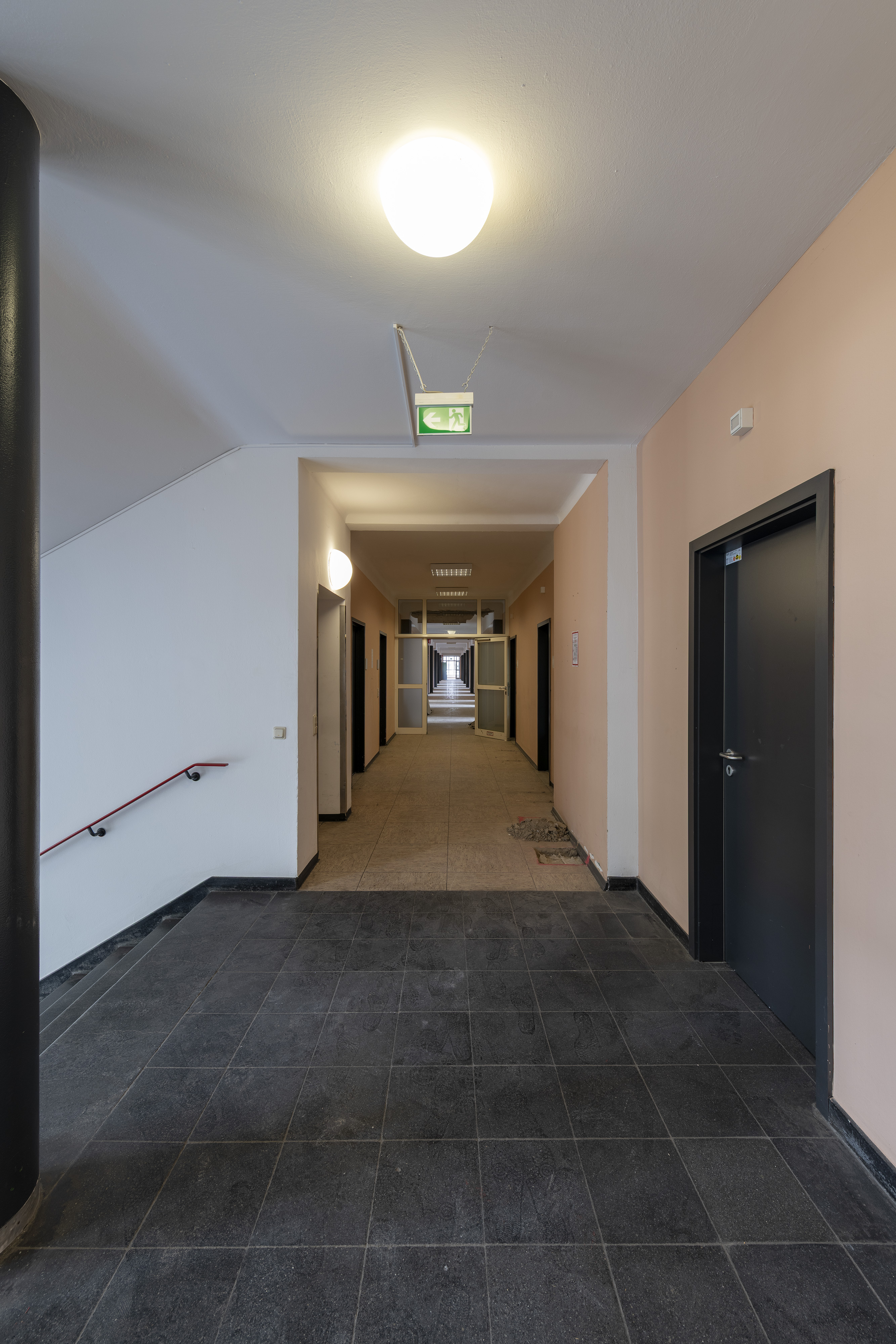 Bestandsdokumentation »Le 52«, ehemaliges Finanzamt Saarbrücken, Foto 13 von 24